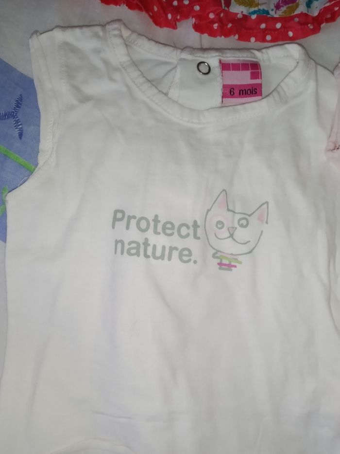 T shirt, tunique 6 mois TBE - photo numéro 5