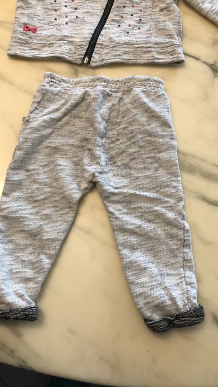 Ensemble ikks veste et pantalon 2 ans - photo numéro 5