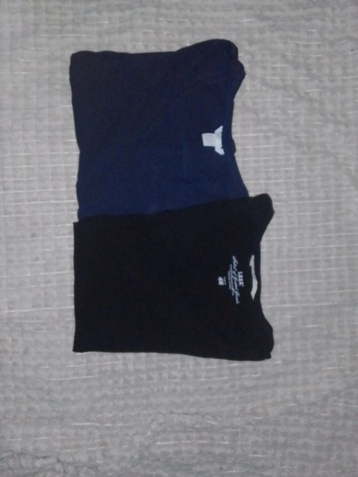 2 tee shirt