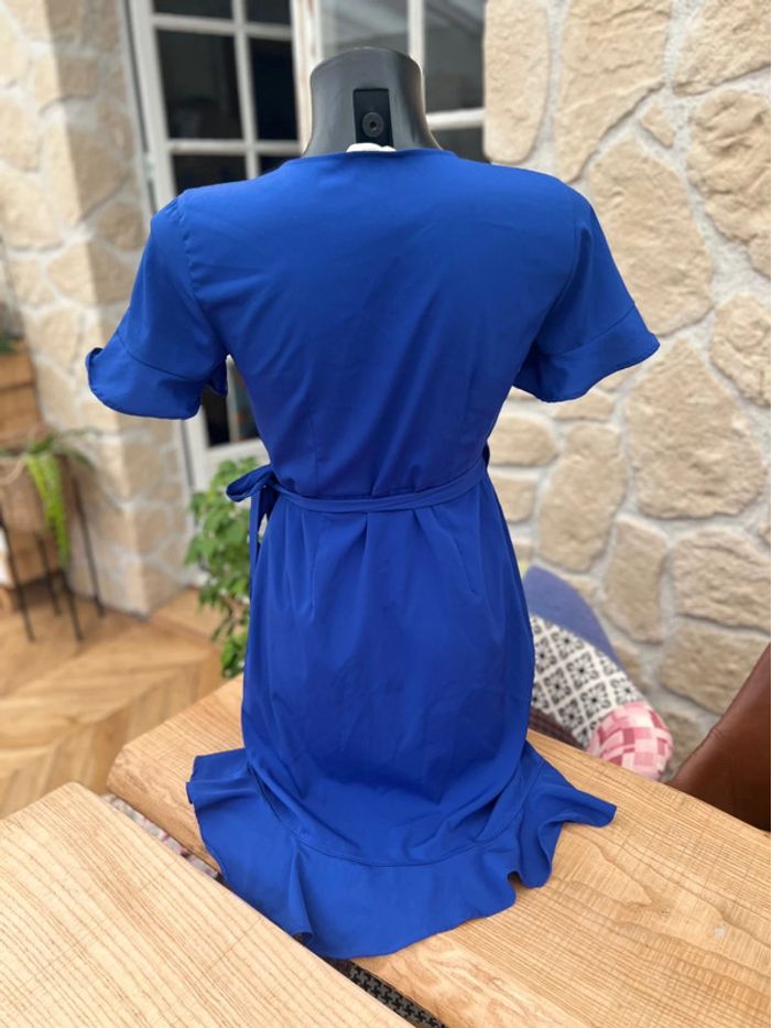 Robe only taille S Pigalle bleu électrique été cache cœur - photo numéro 2