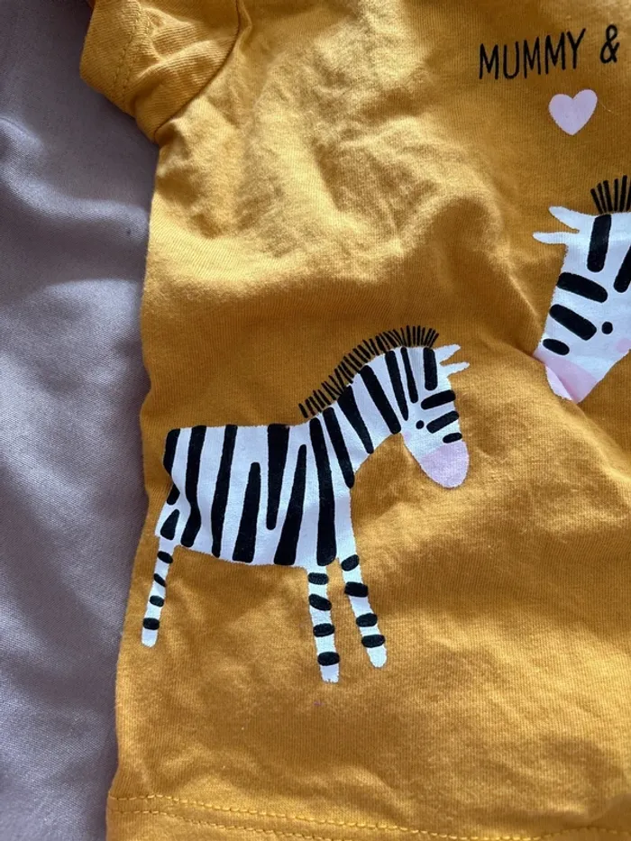 T-shirt primark bébé fille 3/6 mois - photo numéro 3