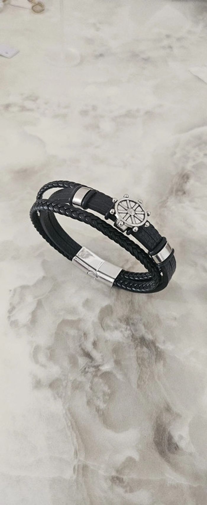 Bracelet en cuir pour homme - photo numéro 2