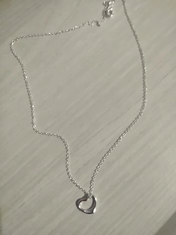 Collier avec pendentif coeur neuf