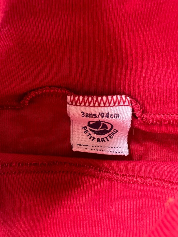 Lot de sous pulls col montant Petit bateau Taille 3 ans 95 cm Très bon état Prix que sur les lots #bebefille6mois #bebegarcon #naissance #naissancegarcon #nourrisson #maternité #sacfemme #grossesse #ensemblebebe #prixnegociable #prixlots #ch - photo numéro 3