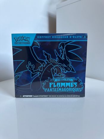Pokémon : ETB ME02 - Coffret Dresseur Flammes Fantasmagoriques avec bon scellage - Neuf & Scellé