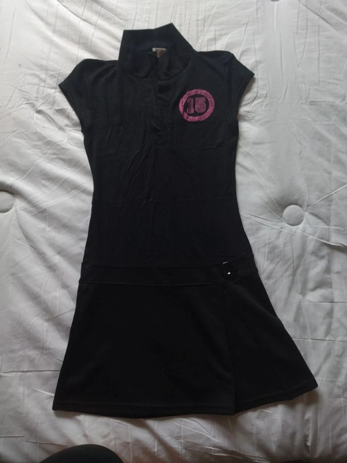 Robe noir