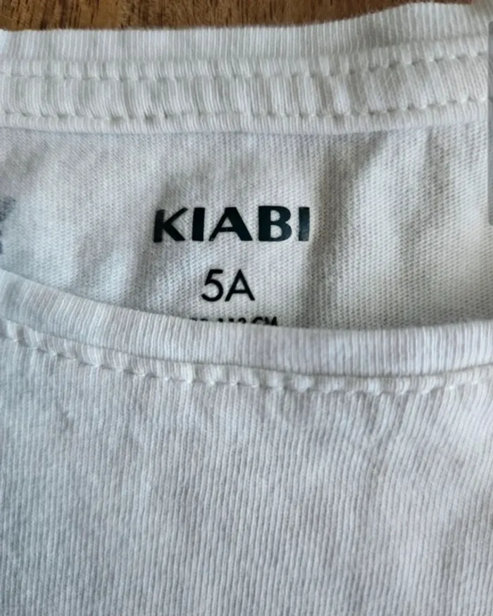 T-shirt manches longues blanc taille 5 ans - photo numéro 4