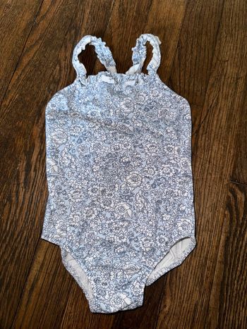 Maillot de bain Bout’chou  12 mois (taille petit petit)