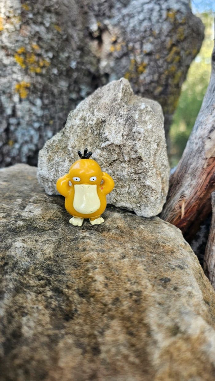 Super figurine Pokemon Nintendo Psykokwak