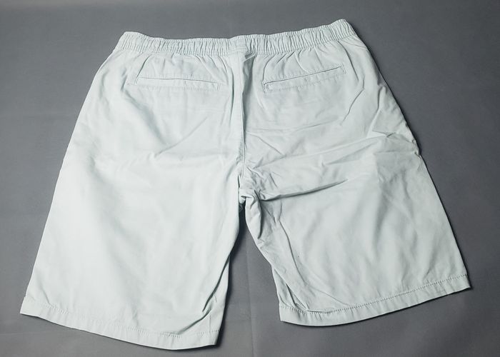 short homme décontracté - photo numéro 2
