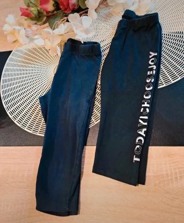 Lot de 2 leggings, taille 5 ans