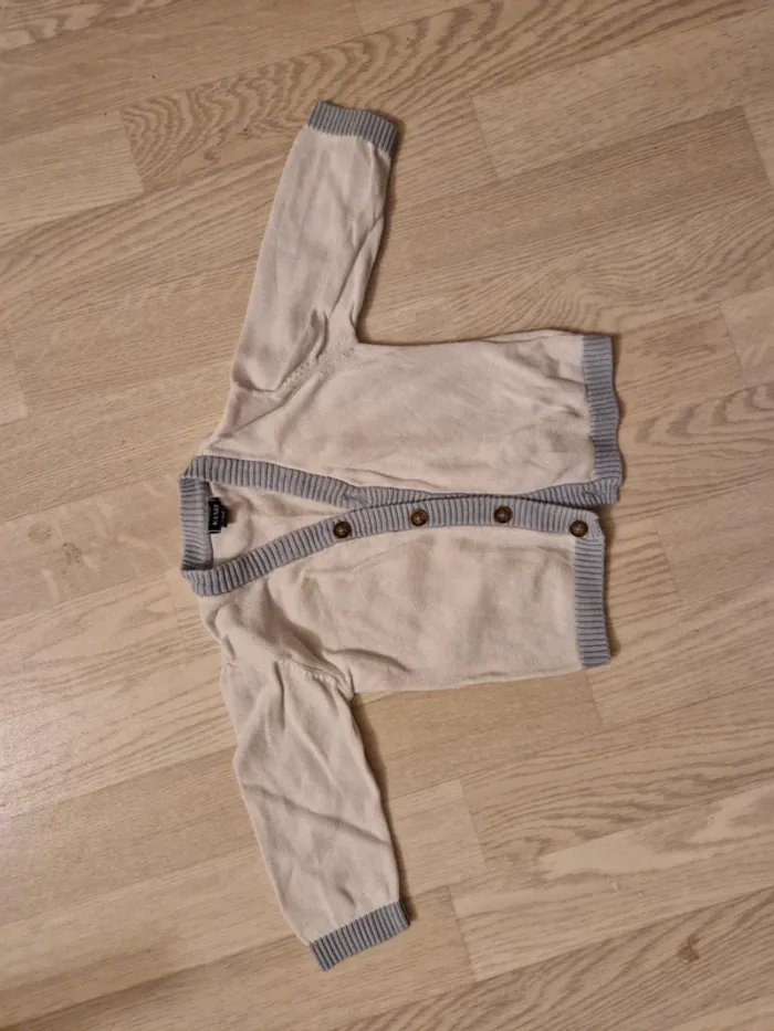 Gilet 12 mois