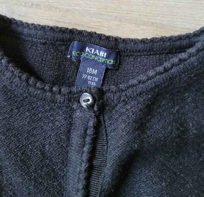 Lot de 4 gilets taille 18 mois - photo numéro 3