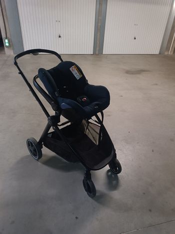 Poussette avec Cosy/Siège Auto