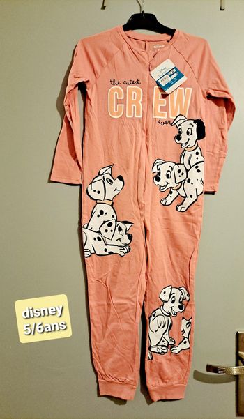 grenouillère pyjama 1 pièce les 101 dalmatiens disney 5ans 6ans