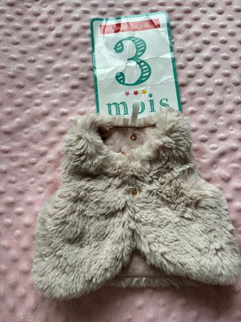 Gilet sans manche 3 mois