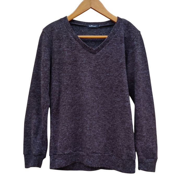 Pull homme col v  gris foncé en laine - photo numéro 2