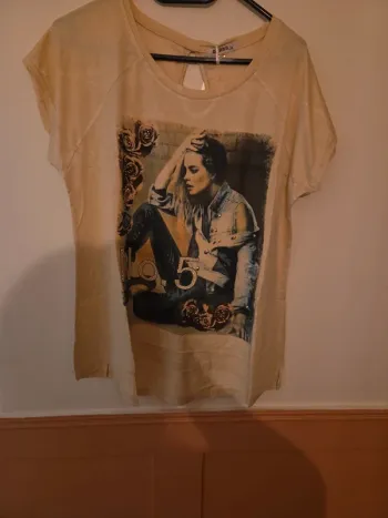 Tee shirt oxana