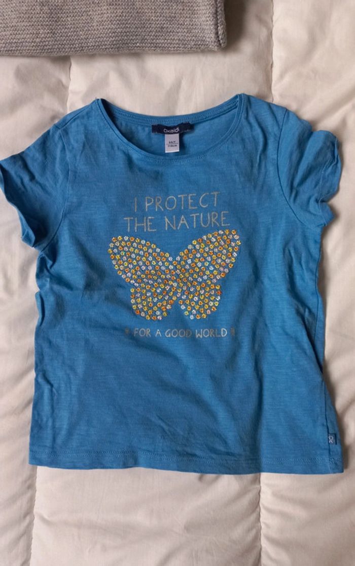 T-shirt bleu papillon okaidi t6