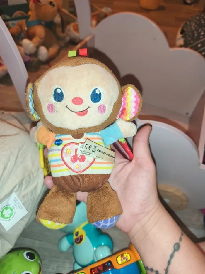 Noé p'tit singe d'activité marque VTech