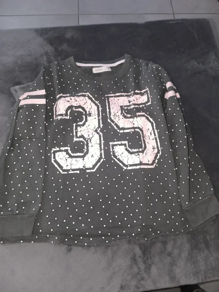 Sweat look here taille 10 ans