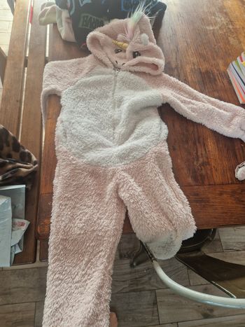 Combinaison pyjama licorne