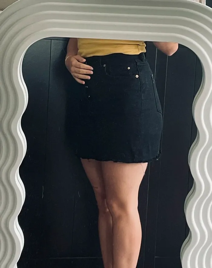 Jupe en jean noir - photo numéro 3