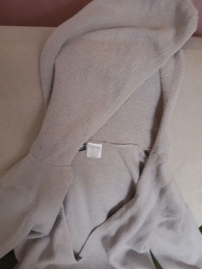 Robe pull à capuche 42/44 - photo numéro 2