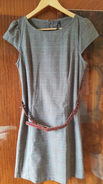 Robe longue beige à carreaux