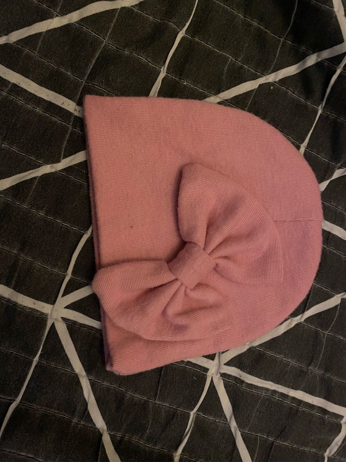 Ensemble bonnet et gang rose pour bébé - photo numéro 2