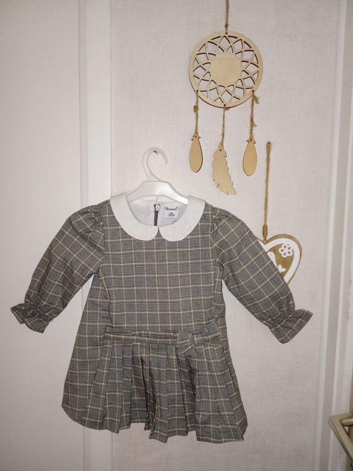 Robe hiver bébé fille 9 mois marque nexness grise, col claudine