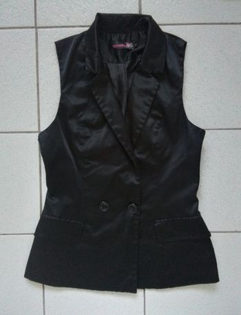 Veste style blazer sans manches. Noir. Taille 36