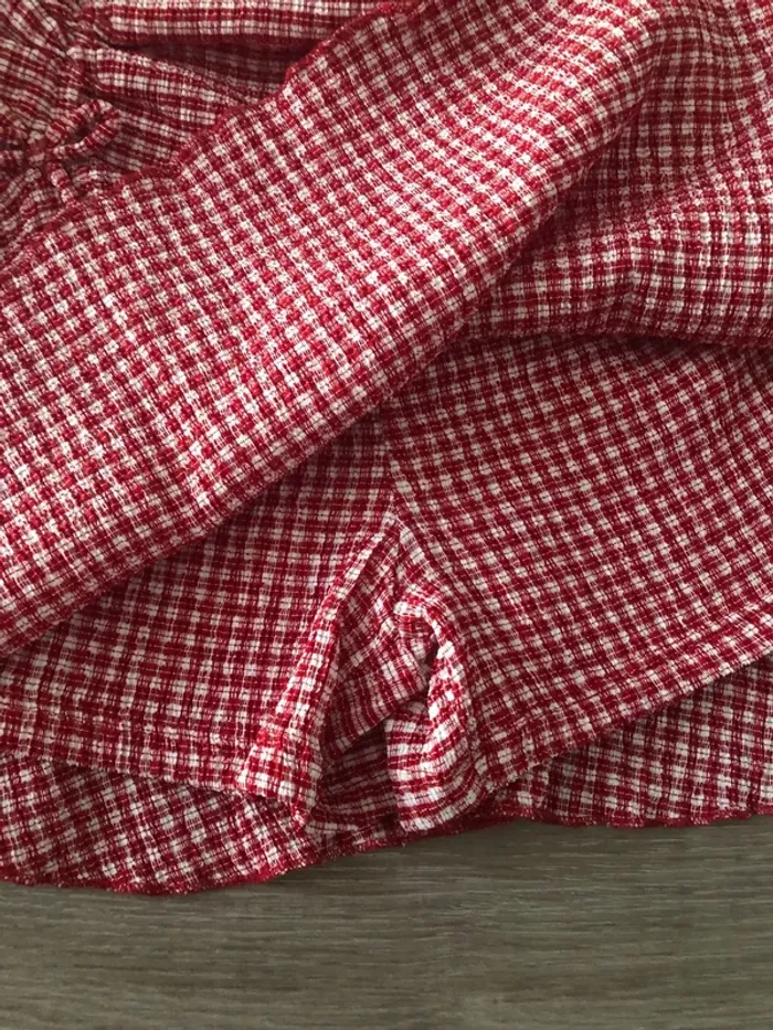 Jupe short Zara taille 11/12 ans excellent état - photo numéro 3