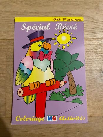 Coloriages et activités neuf