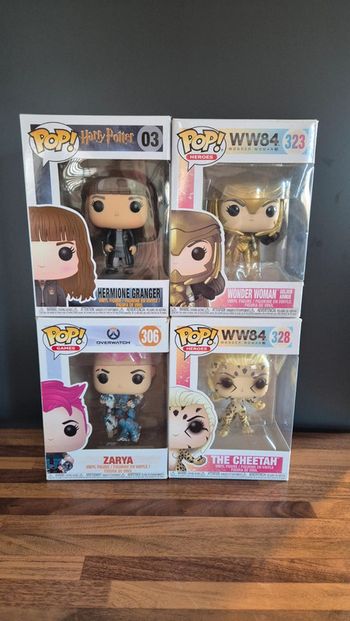 Lot de 4 Figurines POP