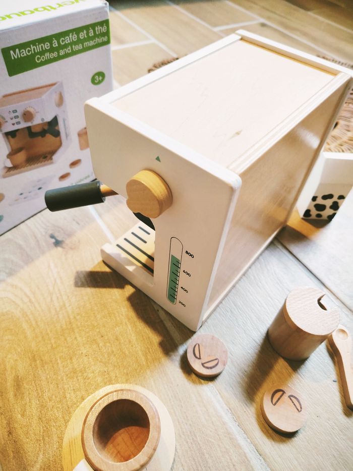 🍵Dinette machine à café et thé avec accessoires en bois marque Vertbaudet - photo numéro 4