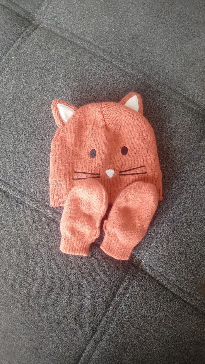 Bonnet avec moufle