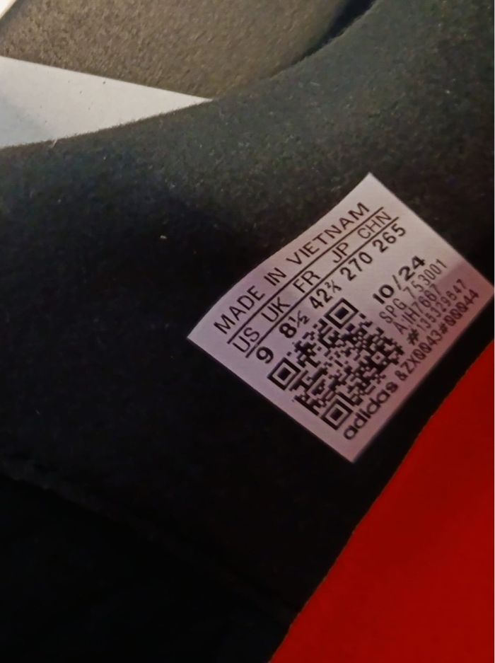 Crampons Adidas GLORO