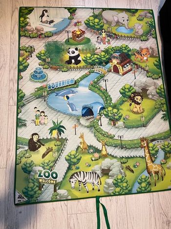 Lots 14 Figurines schleich et 7 papo et tapis zoo