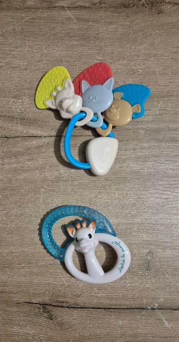 Lot hochets de dentition