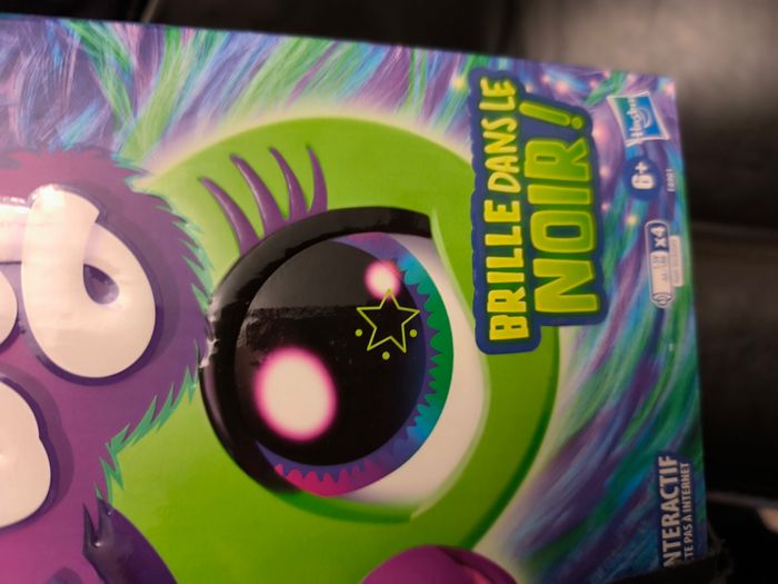 Furby galaxie brille dans le noir neuf jamais ouvert - photo numéro 4