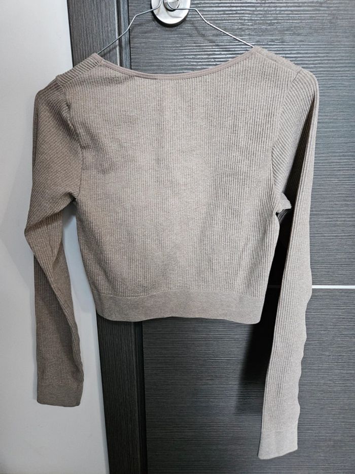 Pull taupe H & M taille S - photo numéro 4