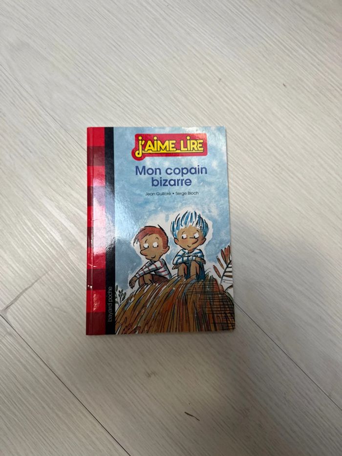 Livre, j’aime lire mon copain bizarre