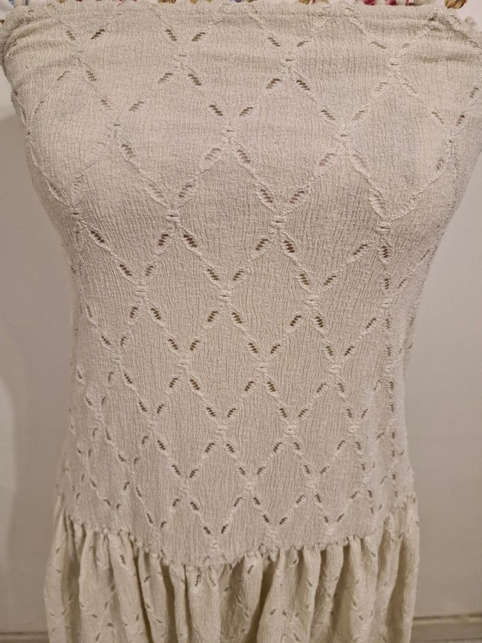 Robe dentelle - photo numéro 2