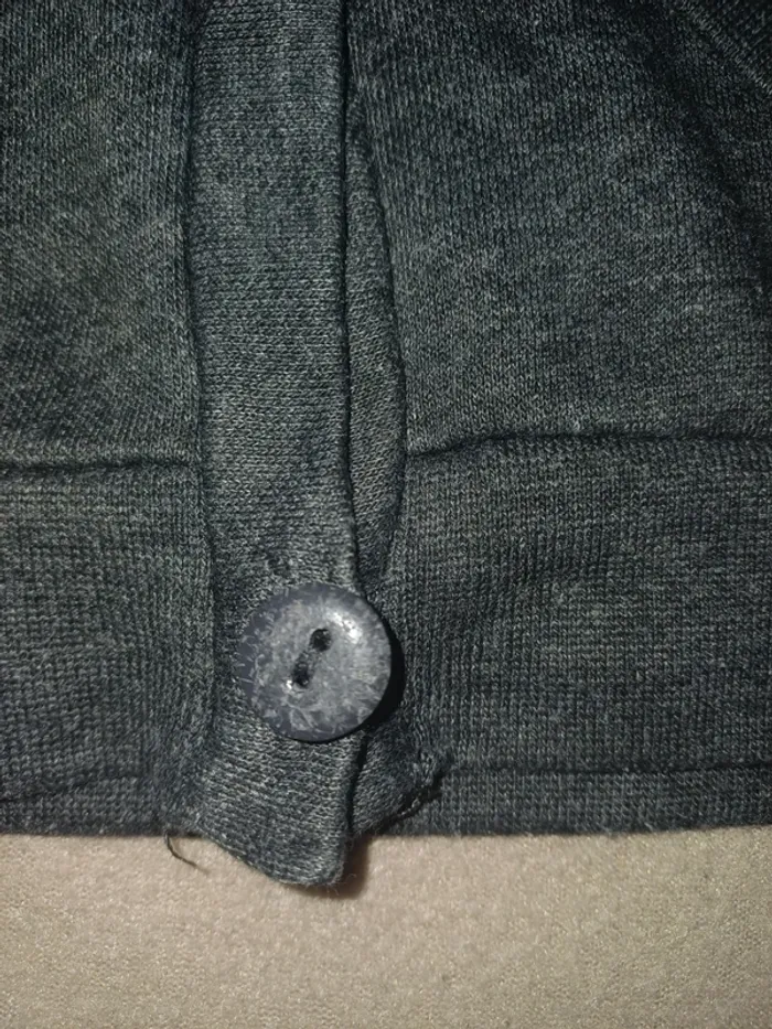 Superbe gilet à boutons 6 ans garçon - photo numéro 4