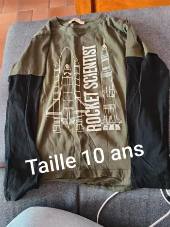T shirt manche longue taille 10 ans
