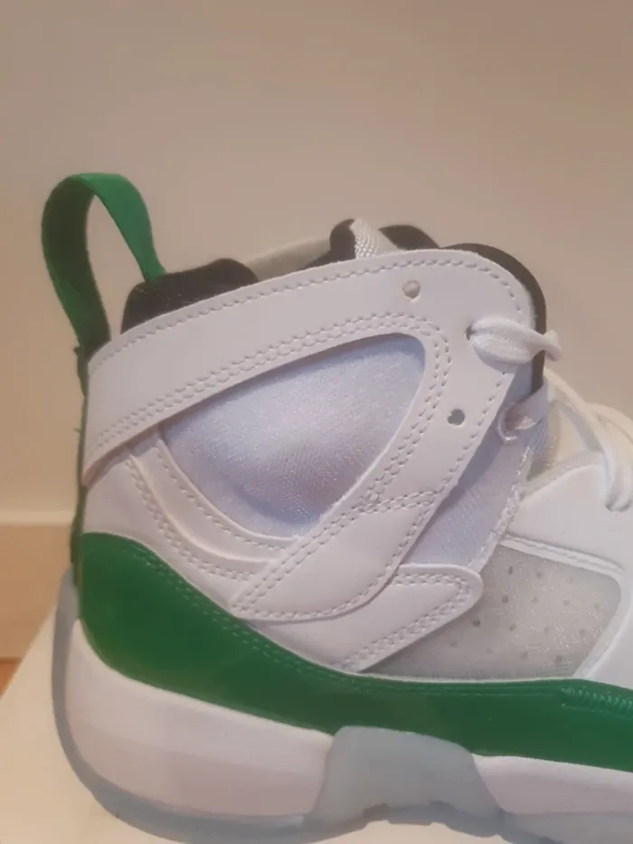 Nike Jumpman "White Lucky Green"(42) - photo numéro 2