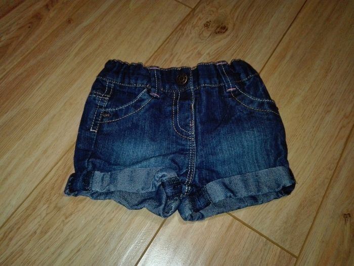 Short en jean 6 mois