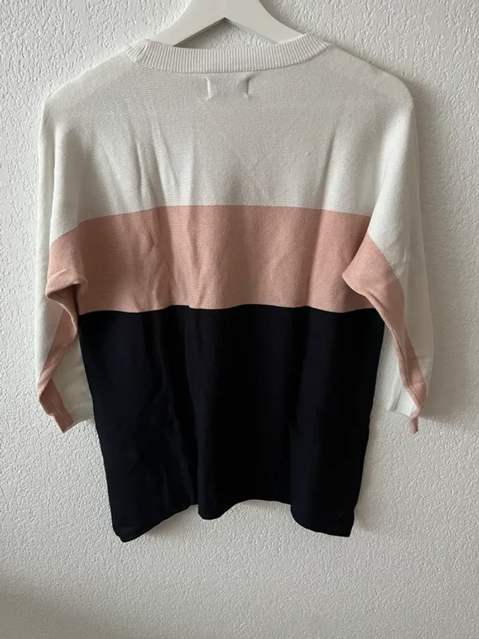 Pull ONLY – Taille S - photo numéro 2