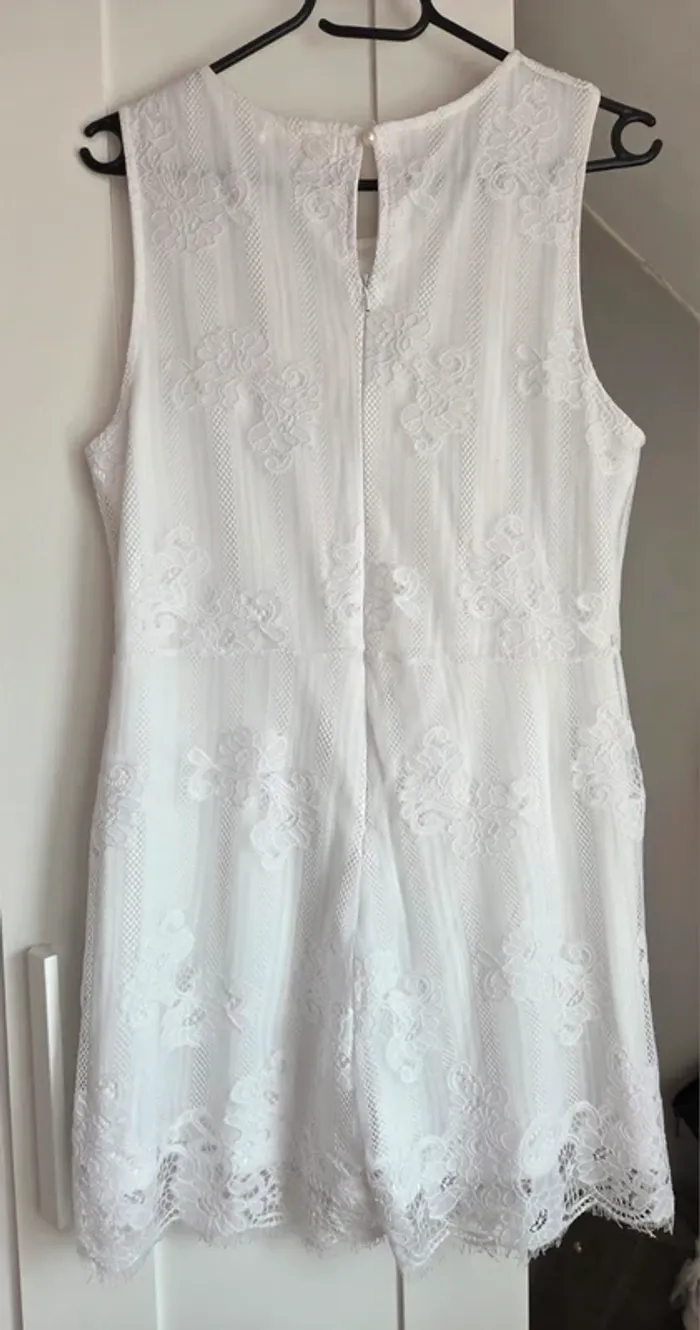 Combi short blanche en dentelle - photo numéro 2